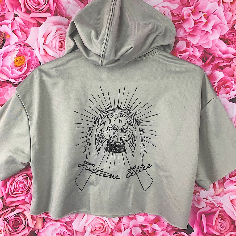 TRUE RELIGION off white Fortune Teller cropped short sleeve oversized hoodie